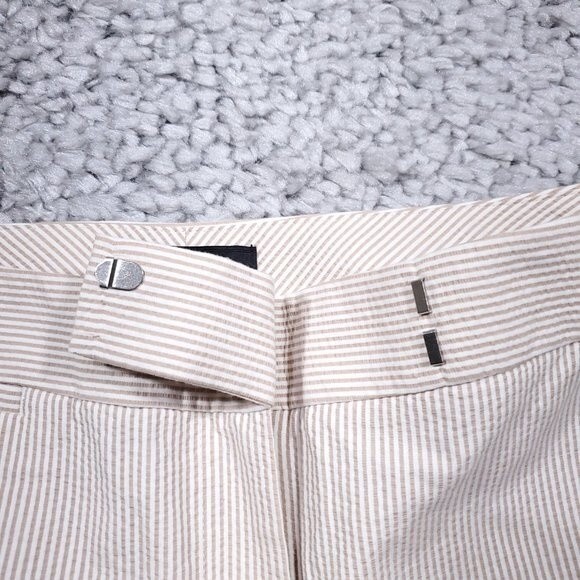 FLAW Talbots Women's Striped Seersucker Beige White Tan Striped Bermuda Shorts 8 - Picture 11 of 12
